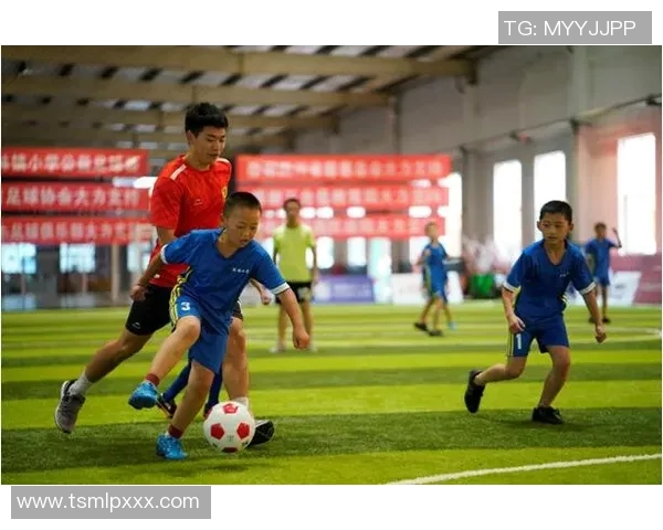 当足球巨星集体下跪时他们在为尊严与信念发出怎样的呐喊